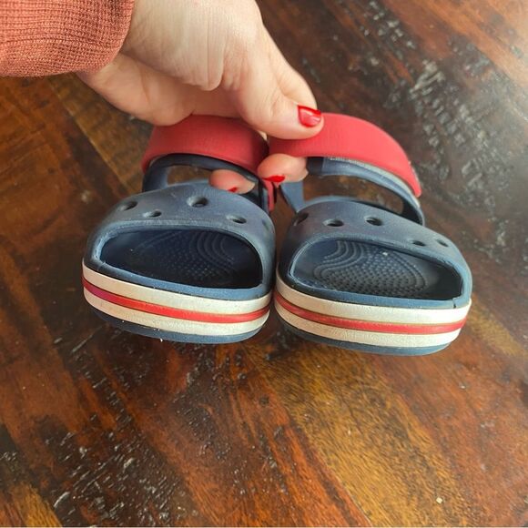 Croc Bayaband Sandal kids size toddler 12 crocband navy red velcro - Picture 3 of 7